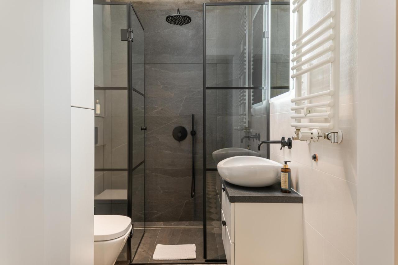 Grzybowska 85 By Homeprime Warsaw Exterior photo